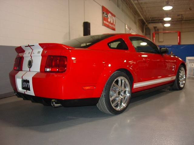 07shelbygt500rtrearsmall1ow.jpg