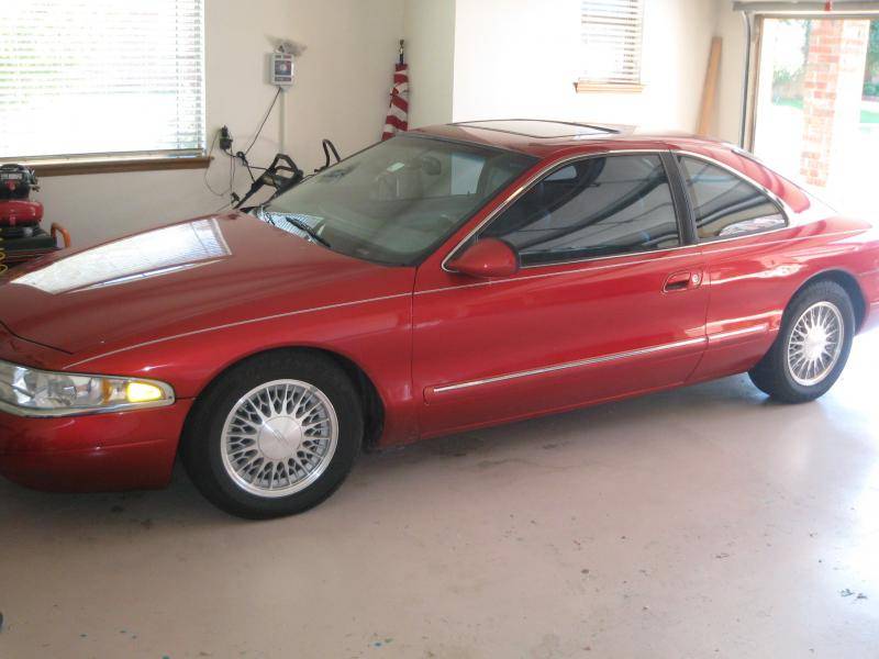 1998 MARK VIII 002.jpg