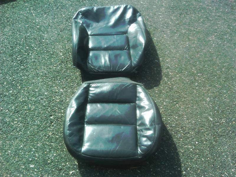 2002 Lincoln LS Drivers Seat Leather WIth Heating Element.jpg