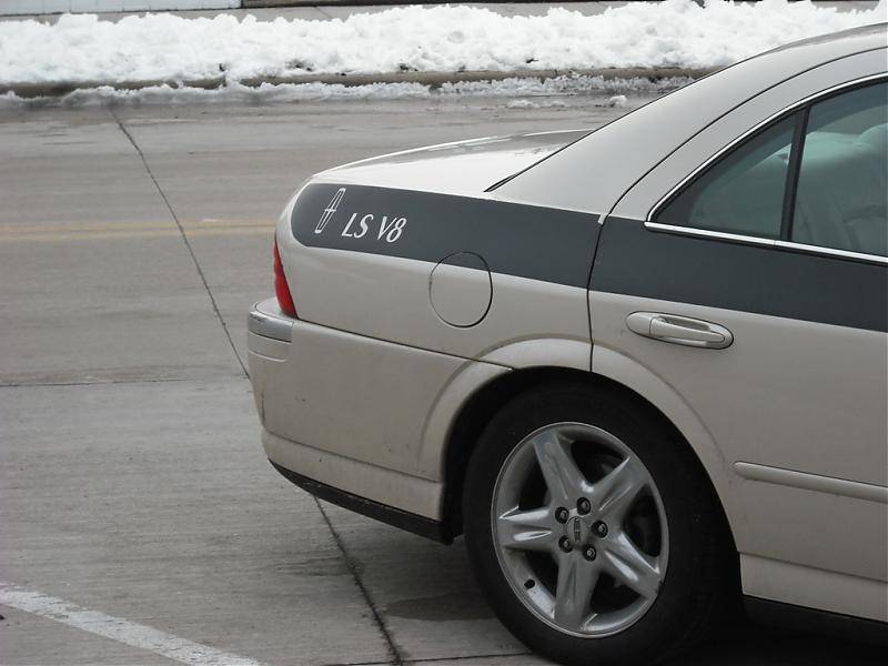 2002 LINCOLN LS V8 002.jpg