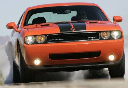 2009-dodge-challenger-srt-8.jpg