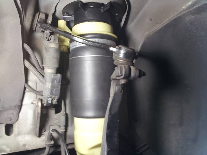 2012-06AirShockInstalled.jpg