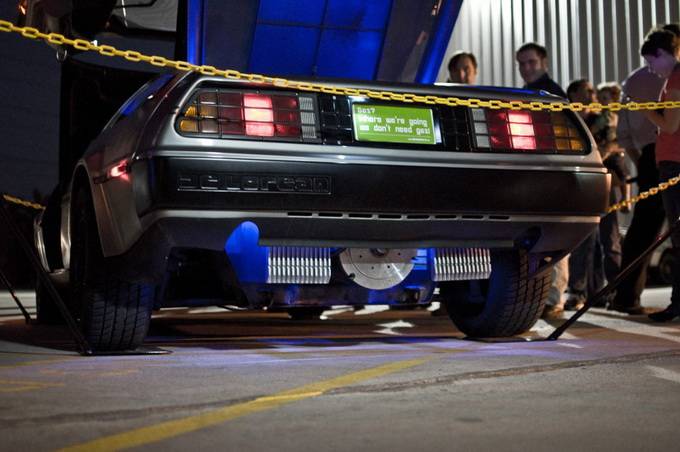 2013-electric-delorean-6.jpg