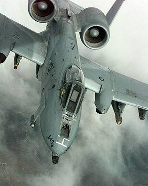 300px-A-10_Thunderbolt_flight.jpg