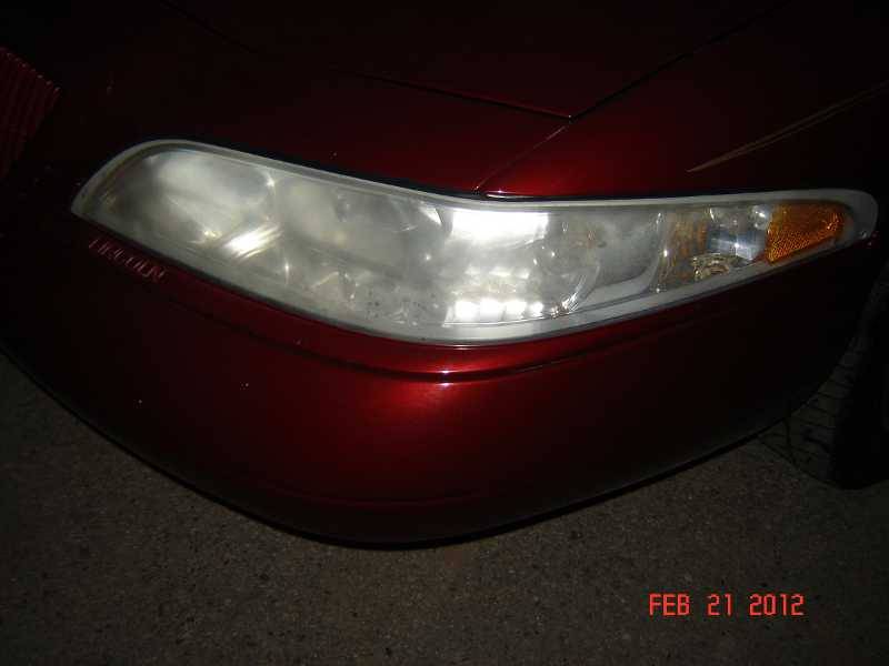 '98 Lincoln Mark VIII 057.JPG