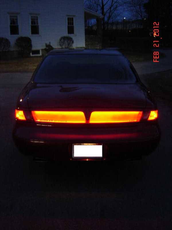 '98 Lincoln Mark VIII 074.JPG