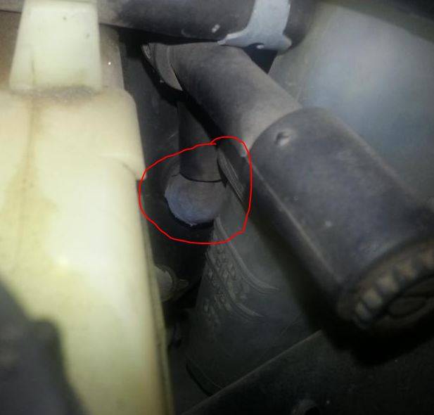 brake boostere valve.JPG