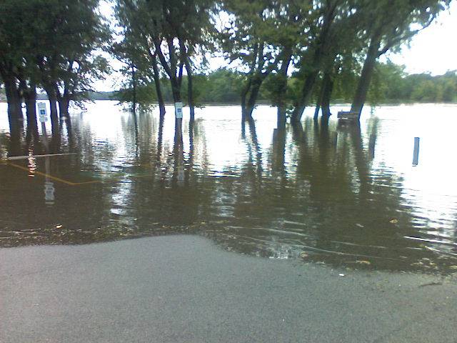 byron flood 07 1.jpg