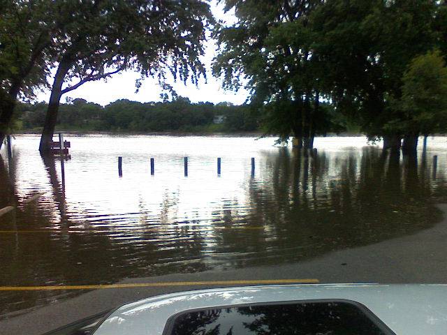 byron flood 07 4.jpg