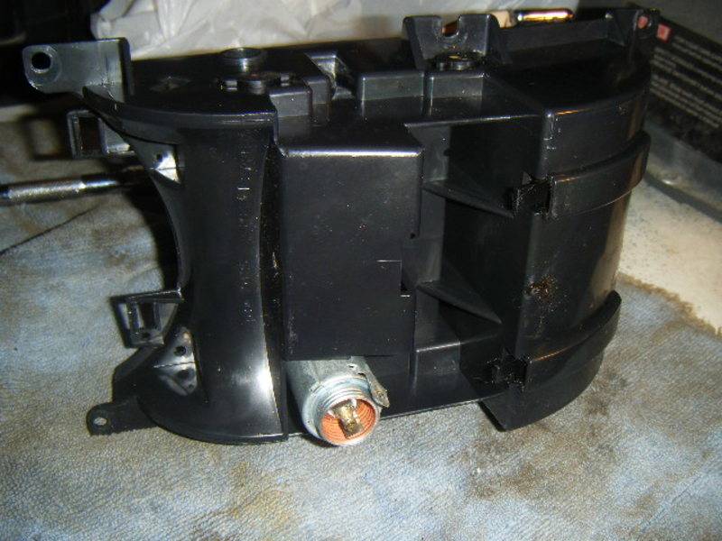 center_console_009.jpg