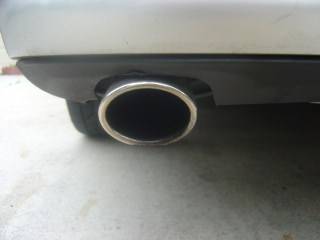 close up exhaust 003.JPE