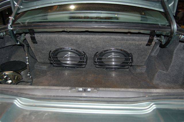 Crown victoria subwoofer store box