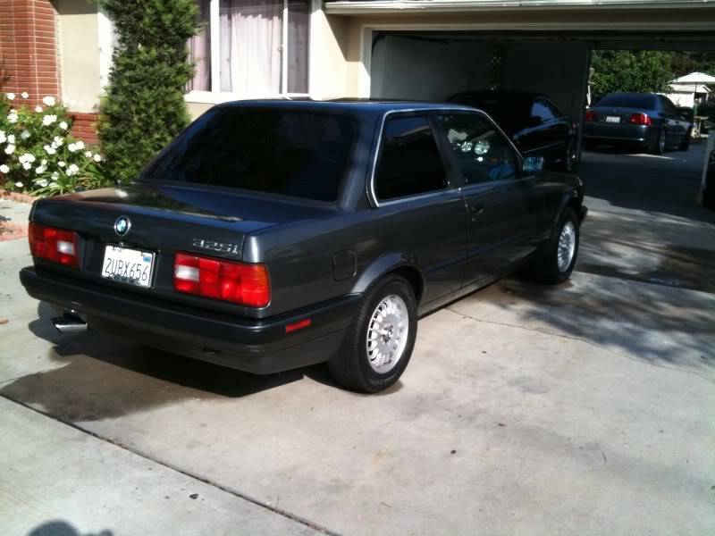 e30back.jpg