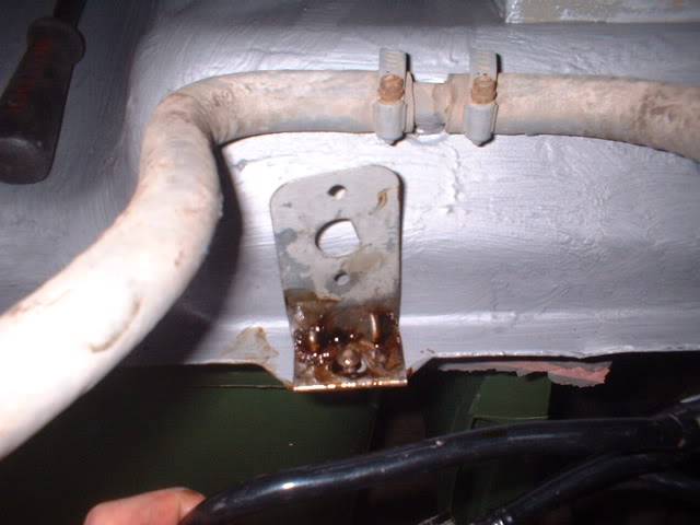 fueltankbracket5.jpg