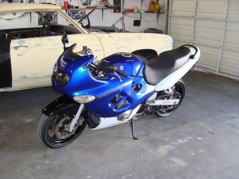 GSX600F002.jpg