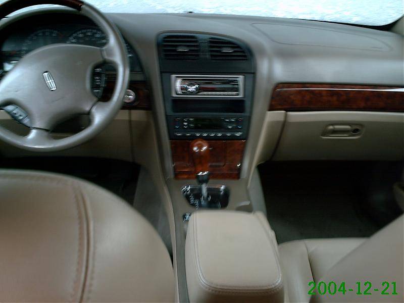 lincoln interior 004.jpg