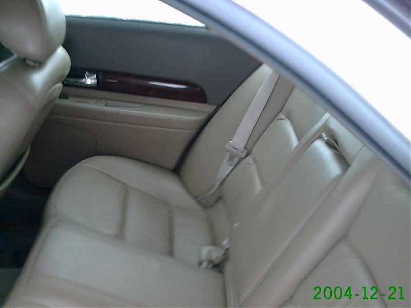 lincoln interior 005.jpg