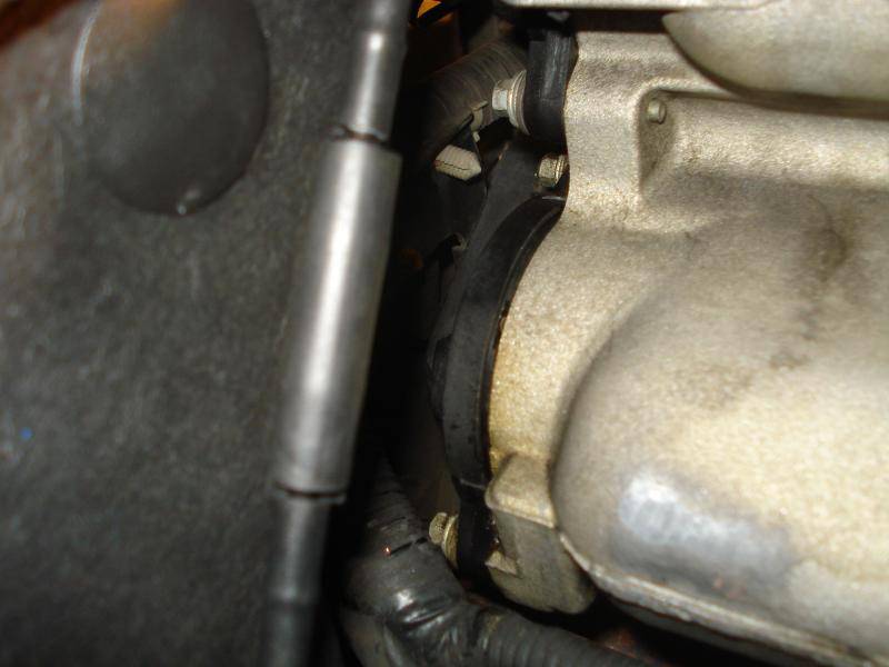 Lincoln LS oil smell 005.jpg