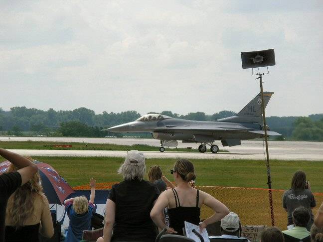 web sized air show 079.jpg