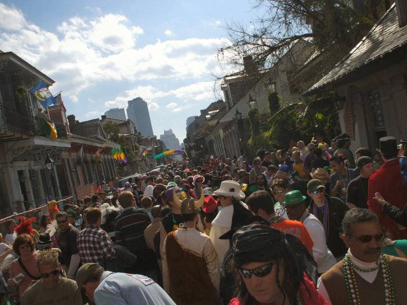 web sized mardigras 074.jpg