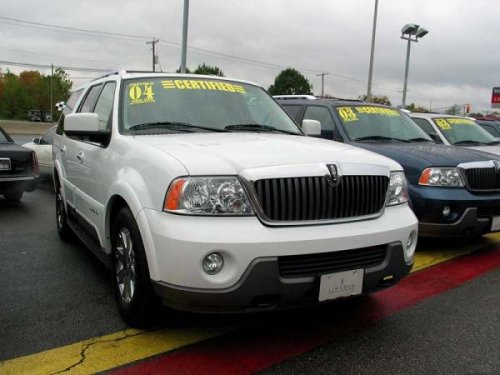 2004 Lincoln Navigator 4x4 (Ultimate) Luxury Sport Truck New Purchase 10/25/05