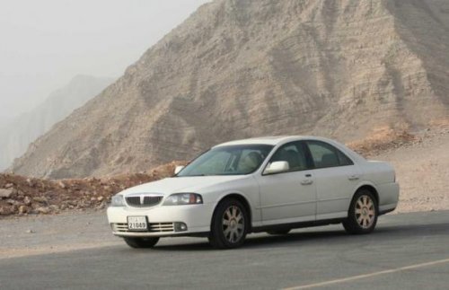 2005 Lincoln LS Lincoln LS in UAE