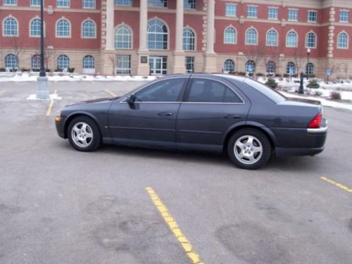 01 Lincoln LS