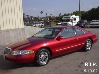 97 Lincoln Mark VIII Base Cordovan Metallic & Toreador Red